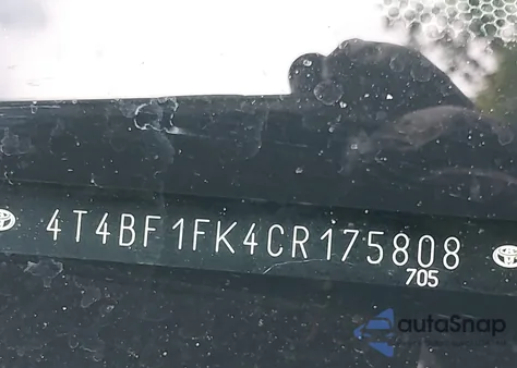 2012 Toyota Camry Xle z USA, uszkodzony, nr VIN 4T4BF1FK4CR175808